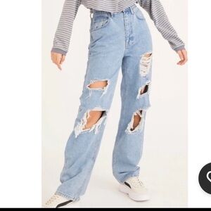 BDG Urban Outfitters Light Wash Ripped Distressed Baggy Boyfriend Jeans Size 27